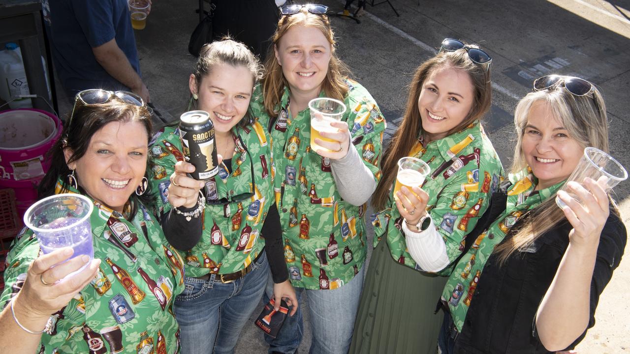 SINKING A FEW: Enjoying a cold one at Volcanic Brewing are (from left) Danielle Almond, Kearna Marie, Jesica Smith, Jacinta Paffett and Sam Cochrane. Picture: Nev Madsen.