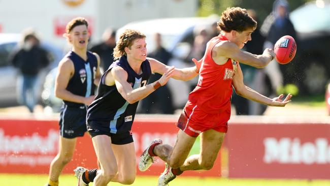 Luke Teal worked hard and found a bit of the footy for the Young Guns. Picture: Getty Images