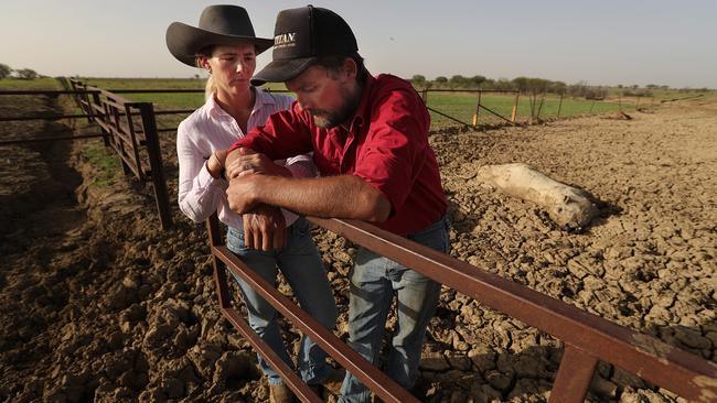 Robbie and Anna Hick just after the floods in 2019. Picture: Lyndon Mechielsen