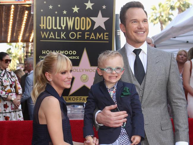 Anna Faris and Chris Pratt with son, Jack.