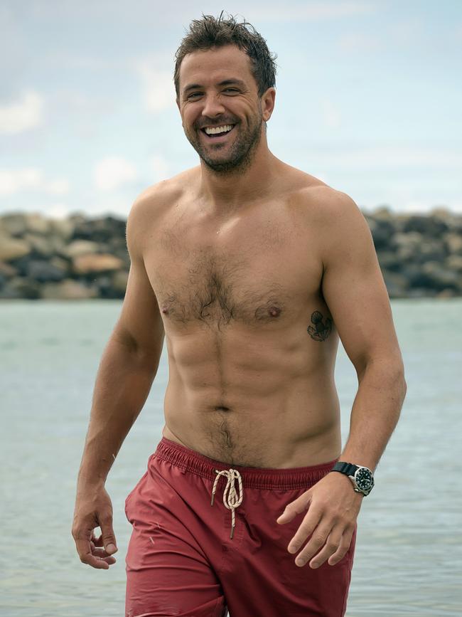 Darren McMullen makes his shirtless debut as Findlay Knox in the Channel 9 series SeaChange. Picture: Channel 9