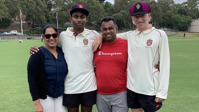 Haileybury College Dinal Gamage with his parents and teammate Zac Grech.