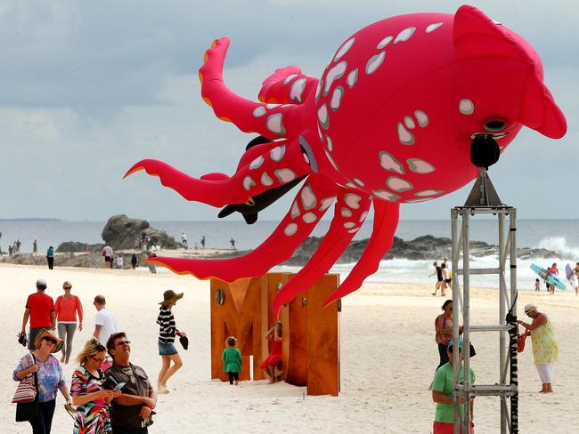 Swell Sculpture Festival: Picture Mike Batterham