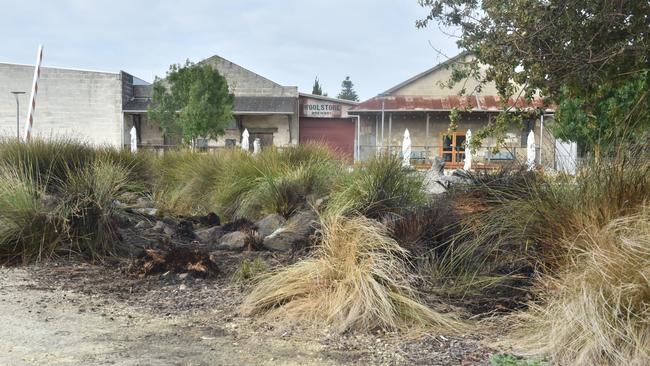 Police are investigating a suspicious bushfire at the Mount Gambier Railway Lands that took place last night. Picture: Jessica Dempster