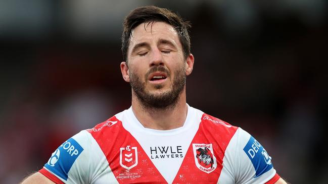 SYDNEY, AUSTRALIA - SEPTEMBER 07: Ben Hunt of the Dragons reacts during the round 27 NRL match between St George Illawarra Dragons and Canberra Raiders at Netstrata Jubilee Stadium, on September 07, 2024, in Sydney, Australia. (Photo by Mark Metcalfe/Getty Images)