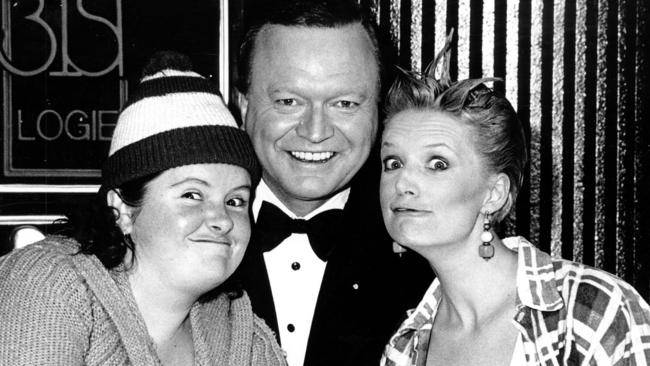 Bert Newton with Magda Szubanski and Jane Turner from Fast Forward in 1989.