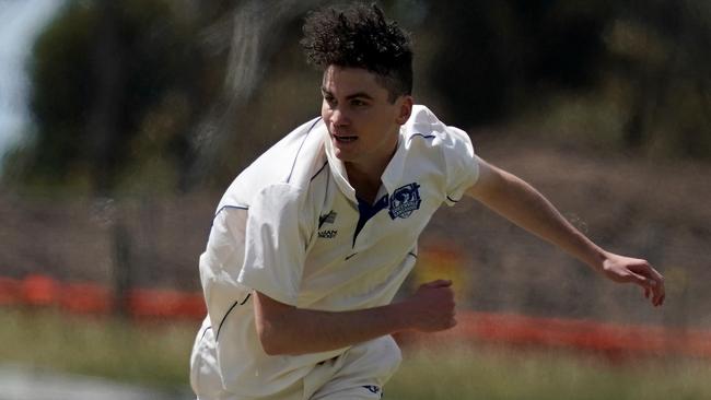 Sean McNicholl in action for Greenvale Kangaroos.