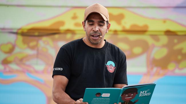 Eddie Betts reading his book, "My Kind" to kids at Aldinga Library in April. Picture: Matt Loxton.