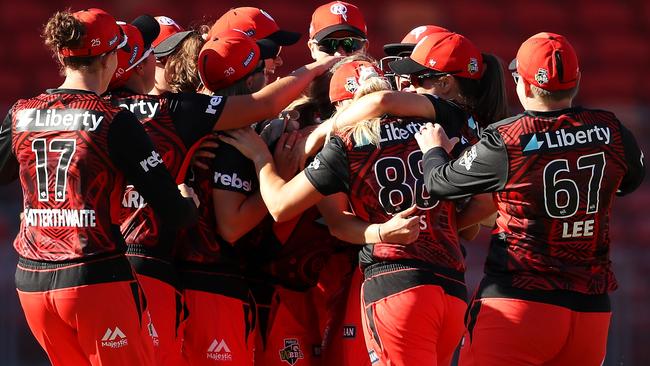 The Renegades celebrate an epic end to their clash with the Melbourne Stars. Picture: Getty Images