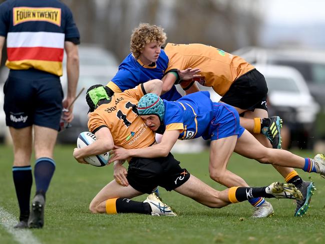 SYDNEY, AUSTRALIA - NewsLocal ,JULY 31, 2022: City vs Country Junior Rugby Union in Bathurst.U16 B Ella Cup, Sydney U16 Boys v NSW Country Picture: Jeremy Piper