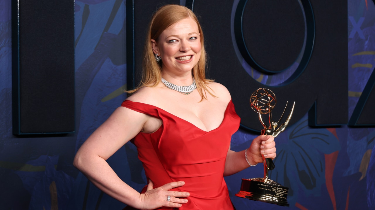 Sarah Snook body shaming | body+soul