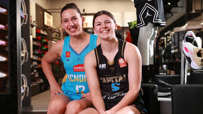 Marianna Tolo’ s Bendigo Spirit and Jade Melbourne are the prime picks for title and MVP honours among WNBL players. Picture: Kelly Defina/Getty Images