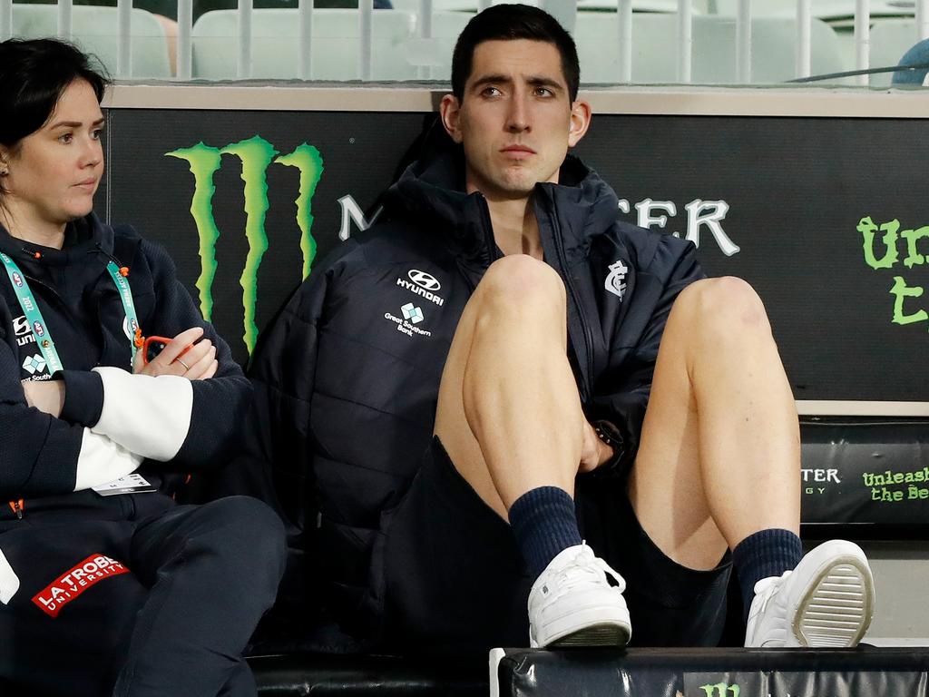 A sad sight for Blues fans. Picture: AFL Photos/Getty Images