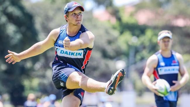 Waratahs debutant Mack Mason has an old head on young shoulders