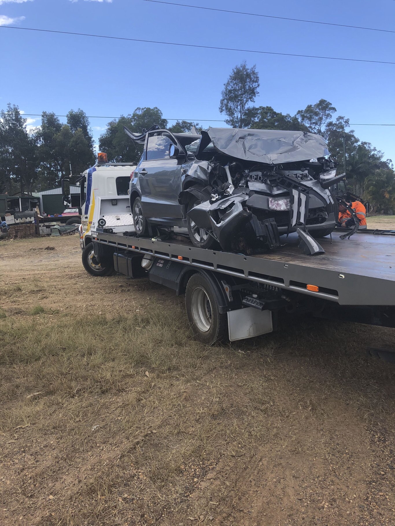 The scene of a two-car crash at the intersection of the Burce Hwy and Thomas St in Howard about 12.15pm.