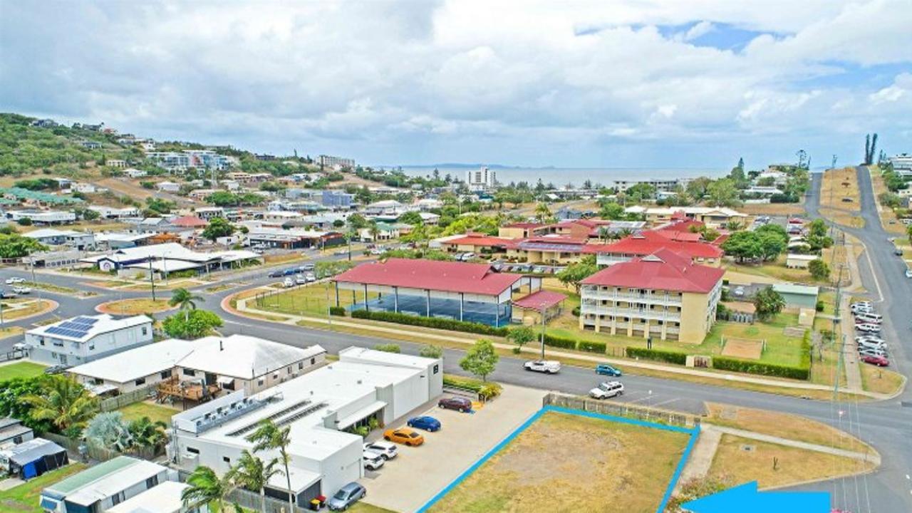18 Arthur St sold for $160,000 in December 2020.