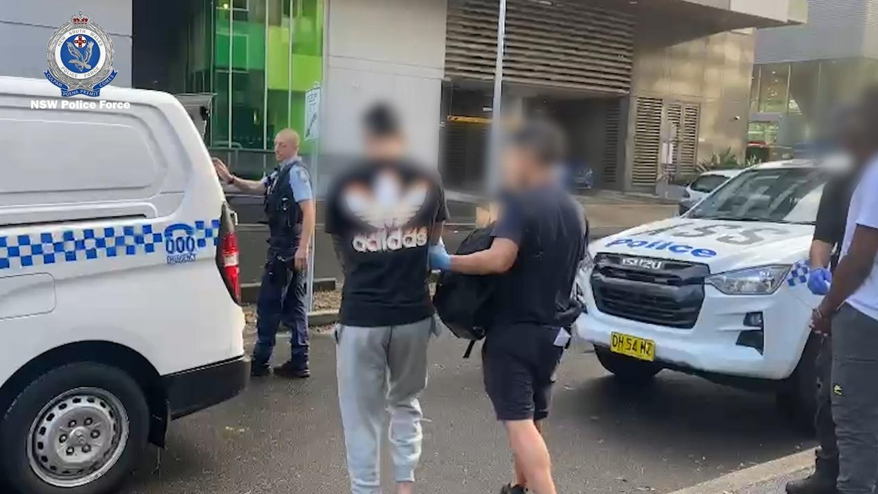 Sydney drug dealers targeted as cops arrest four and seize cars, guns ...