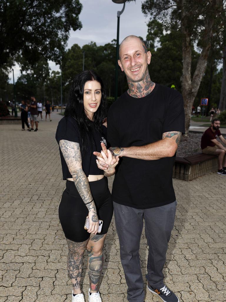 In pictures Fans rock out to Blink 182 in Brisbane The Courier Mail