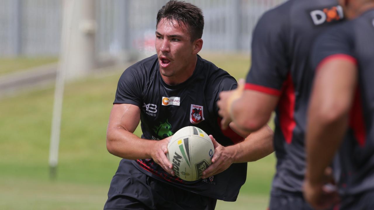 Nrl 2019: Ex-cowboys Coach Neil Henry Backs Reece Robson To Be A Star 