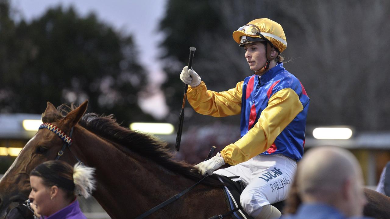 Rebecca Williams riding Seq the Star at Clifford Park in 2018.