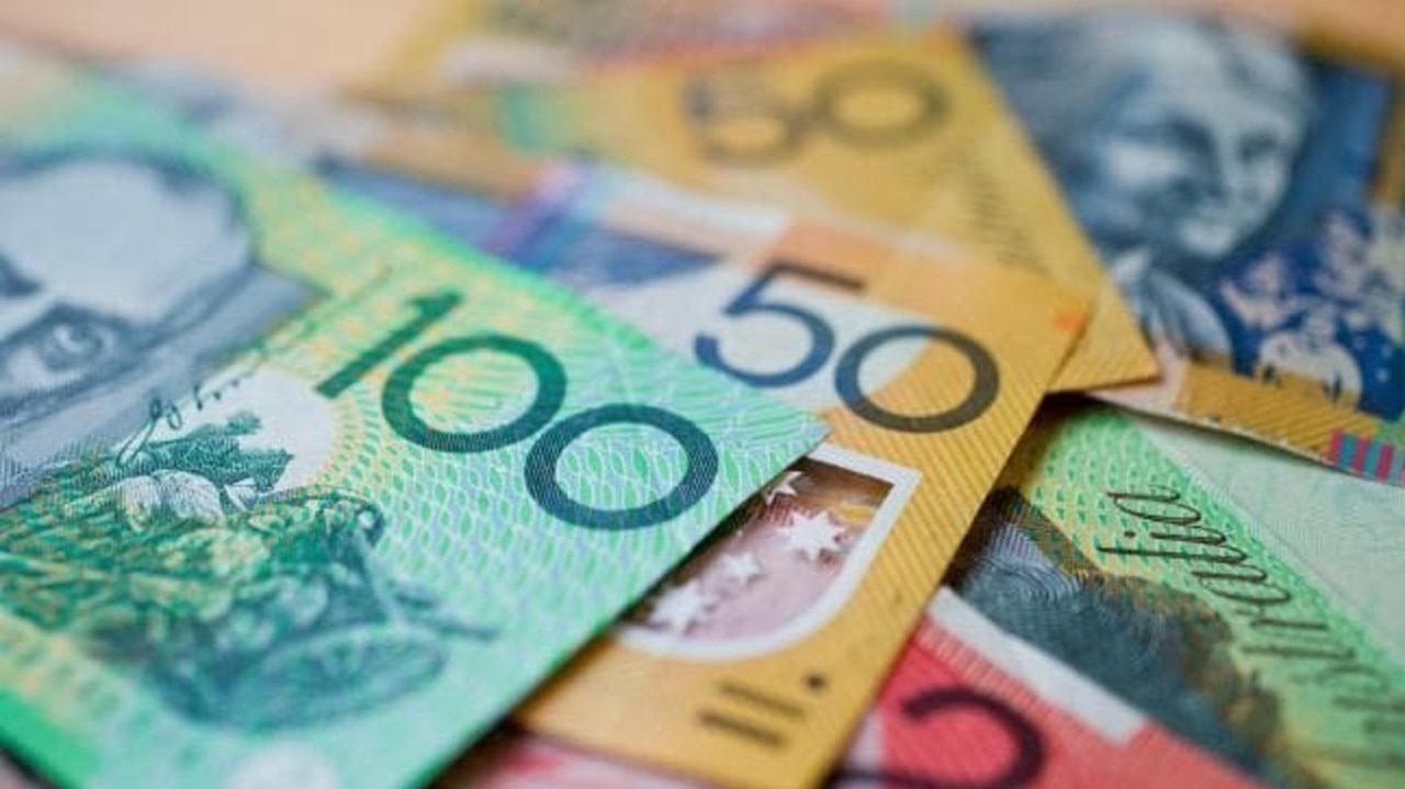 How much the average Australian earns and what salary makes you well