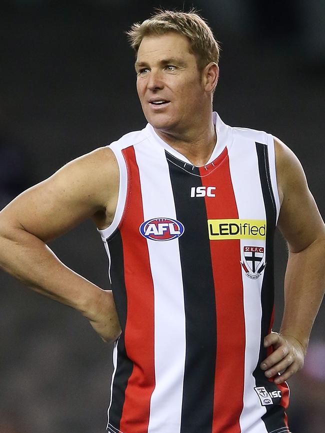 Warne playing a Saints corporate game in 2015.