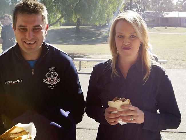 Not even enjoying a sausage sandwich with the voters was enough to save Fiona Scott member for Lindsay with Labor’s Emma Husar winning the seat with a 4.9 per cent swing. Picture: Jenny Evans