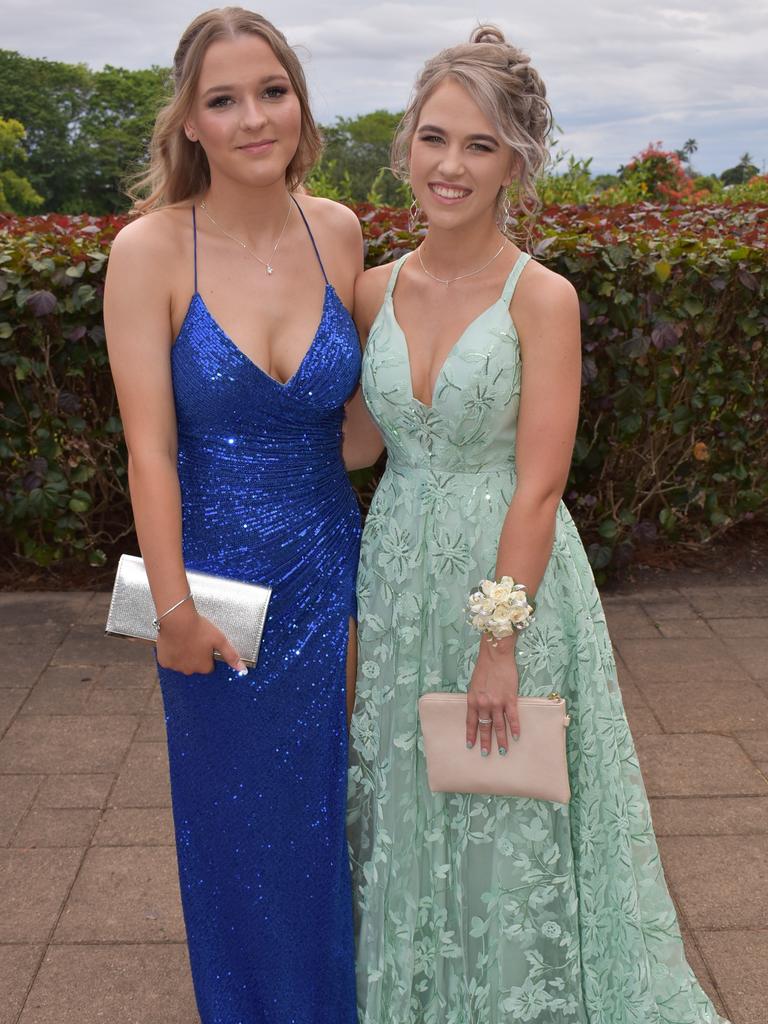 Mackay State High School formal 2021: Students dazzle in sparkles and ...