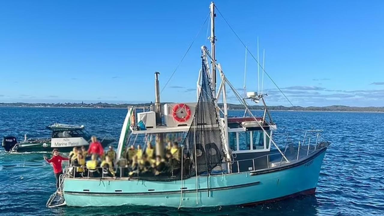 The children on the boat wear lifejackets. Picture: 3AW