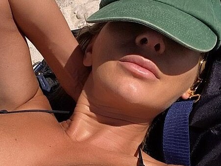 Nadia flaunts toned tummy in skimpy bikini