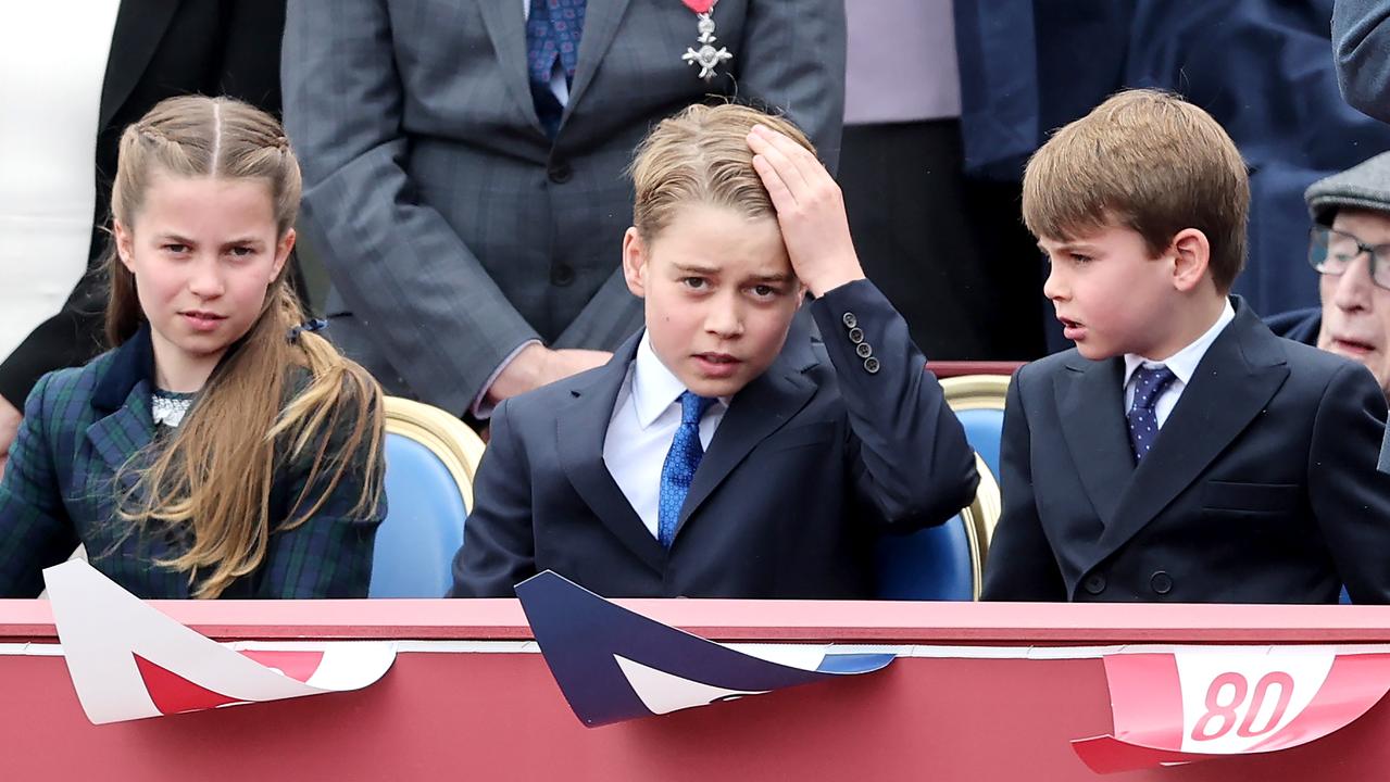 Royals ban popular bathroom item