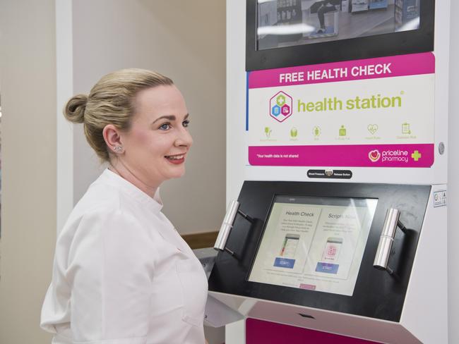 Priceline Pharmacy Westridge pharmacist Kimberley Stephens with the SiSU Health Station. Friday, 4th Sep, 2020.