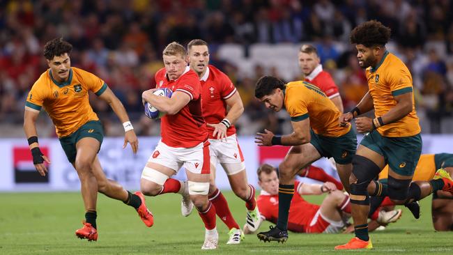 Jac Morgan of Wales makes a break to set up their first try during the Rugby World Cup France 2023 match between Wales and Australia. Picture: Paul Harding/Getty Images