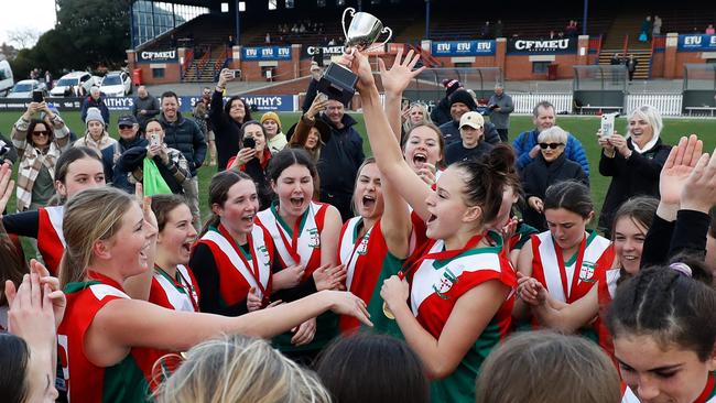 MELBOURNE, AUSTRALIA - JULY 28: Clonard College sing the team song. Picture: Dylan Burns/AFL Photos via Getty Images