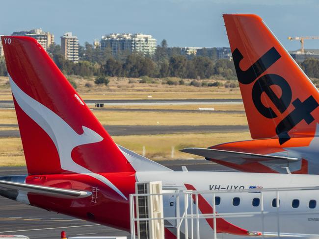 ADELAIDE, AUSTRALIA - NCA NewsWire Photos - MAY 01 2024: ADELAIDE AIRPORT PLANE  QANTAS GENERICS. Picture: NCA NewsWire / Ben Clark