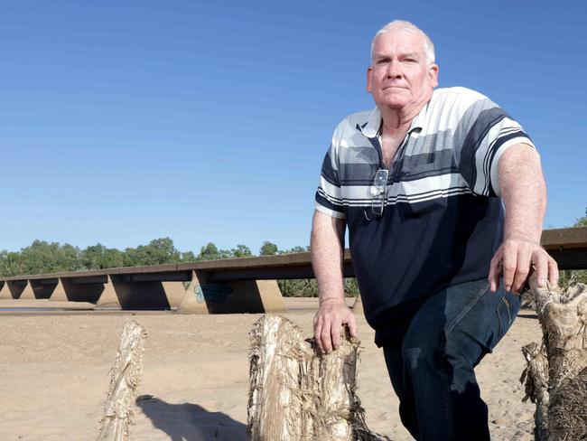 Trevor Pickering Croydon shire mayor, Gilbert River bridge 80k east of Croydon QLD, Tuesday 30th July - Photo Steve Pohlner