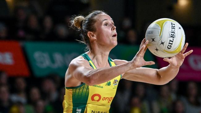 ADELAIDE, AUSTRALIA - SEPTEMBER 19: Paige Hadley of the Diamonds during game one of the international series between Australia Diamonds and England Roses at Adelaide Entertainment Centre on September 19, 2024 in Adelaide, Australia. (Photo by Mark Brake/Getty Images)