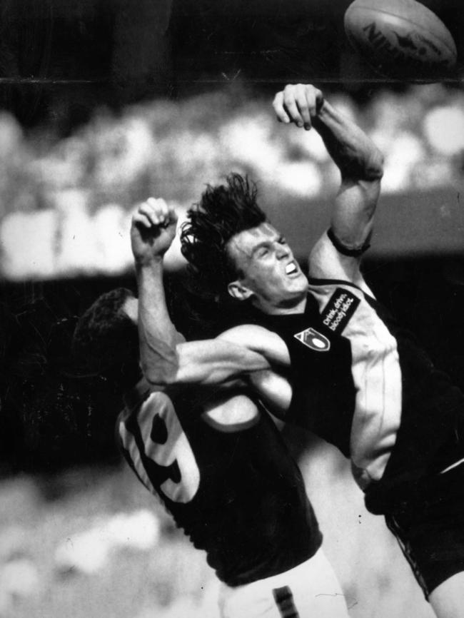 Richmond's Brendan Gale spoils Melbourne's Darren Bennett in 1992. Picture: Ian Baker