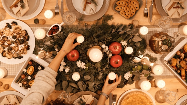 Laying all your dishes out on the table at once might not be the best decision. Image: Pexels