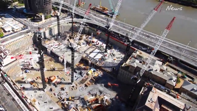 Cranes return to Brisbane skyline