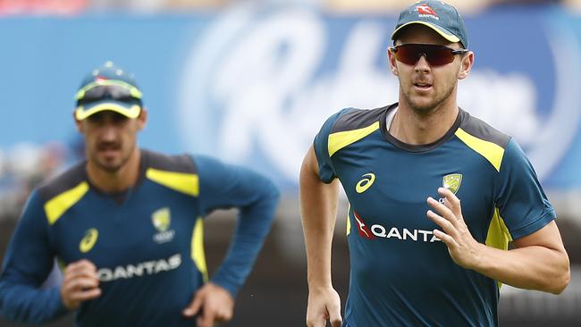 Josh Hazlewood and Mitchell Starc are both hoping to break in to a winning side for Lord’s.