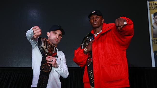 Alexander Volkanovski and Israel Adesanya, at The Star, Sydney this week. Picture: Justin Lloyd.