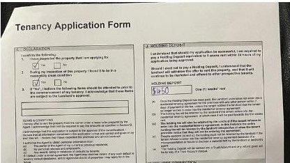 The application form Mr Hanna filled out.