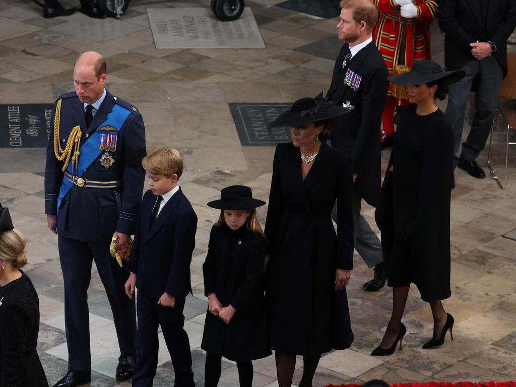 Queens Funeral Prince Harry Looks Emotional At Westminster Abbey Au — Australias