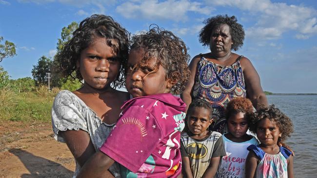 Phyllis Yunkaporta with her grandchildren Kaychell, 6, Zazarla, 4, Johnny, 5, Shontalwah, 4 and Tazayrah, 3. Picture: Brian Cassey