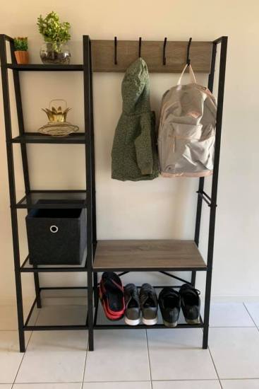 Mum S Are Obsessed With Kmart S Entryway Storage Unit With Bench
