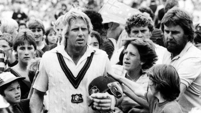 Thomson being mobbed by fans at the Boxing Day Test.