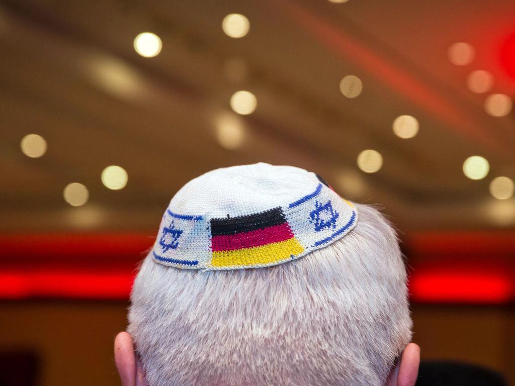 Plague and old prejudices: anti-Semitism goes anti-vax