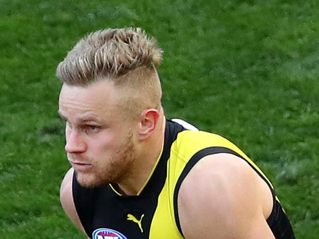 MELBOURNE, AUSTRALIA - SEPTEMBER 28: Brandon Ellis of the Tigers runs with the ball during the 2019 AFL Grand Final match between the Richmond Tigers and the Greater Western Sydney Giants at Melbourne Cricket Ground on September 28, 2019 in Melbourne, Australia. (Photo by Kelly DefinaAFL Photos/via Getty Images )