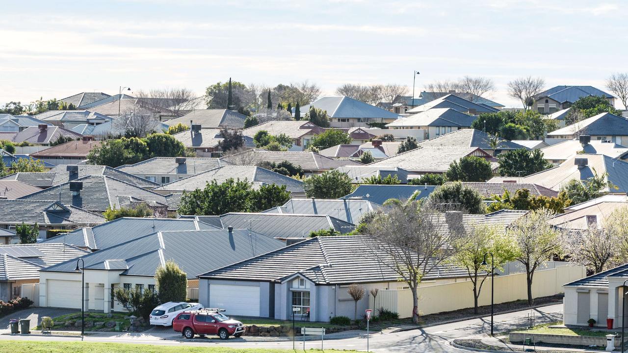 PropTrack’s annual Housing Affordability report revealed that housing has never been less affordable in Australia for the second straight year. Picture: NCA NewsWire /Brenton Edwards